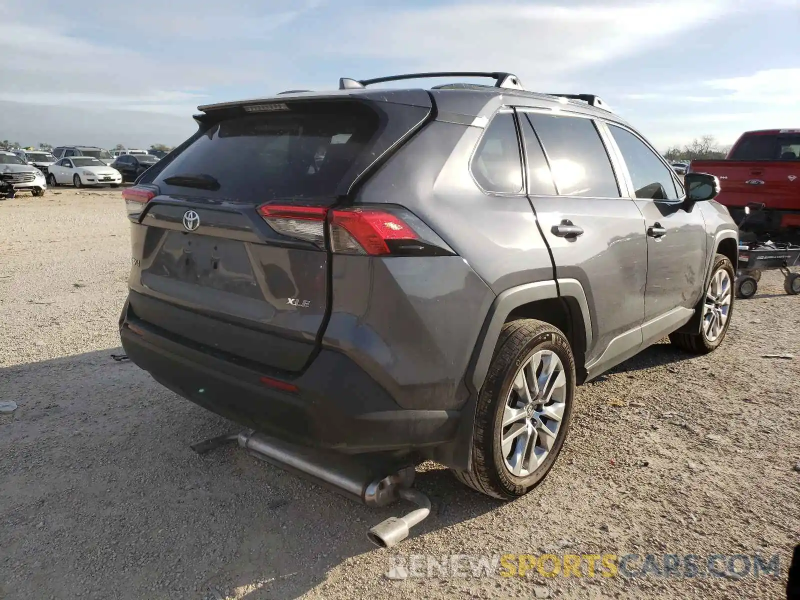 4 Фотография поврежденного автомобиля 2T3C1RFV3MW159131 TOYOTA RAV4 2021