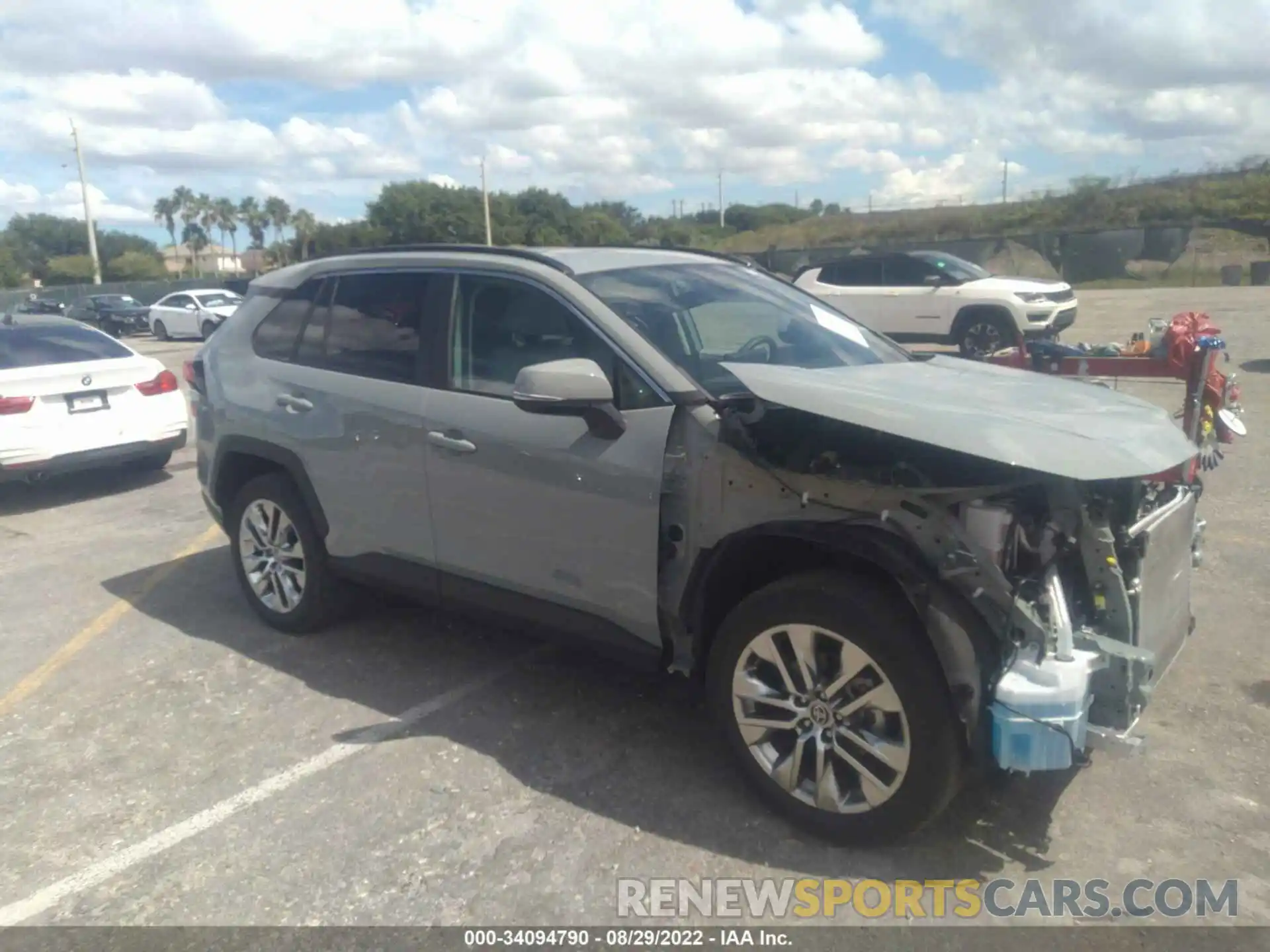 1 Photograph of a damaged car 2T3C1RFV3MW171957 TOYOTA RAV4 2021