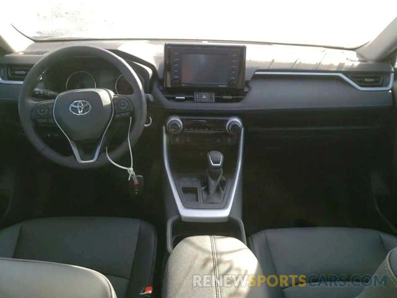 9 Фотография поврежденного автомобиля 2T3C1RFV3MW181470 TOYOTA RAV4 2021