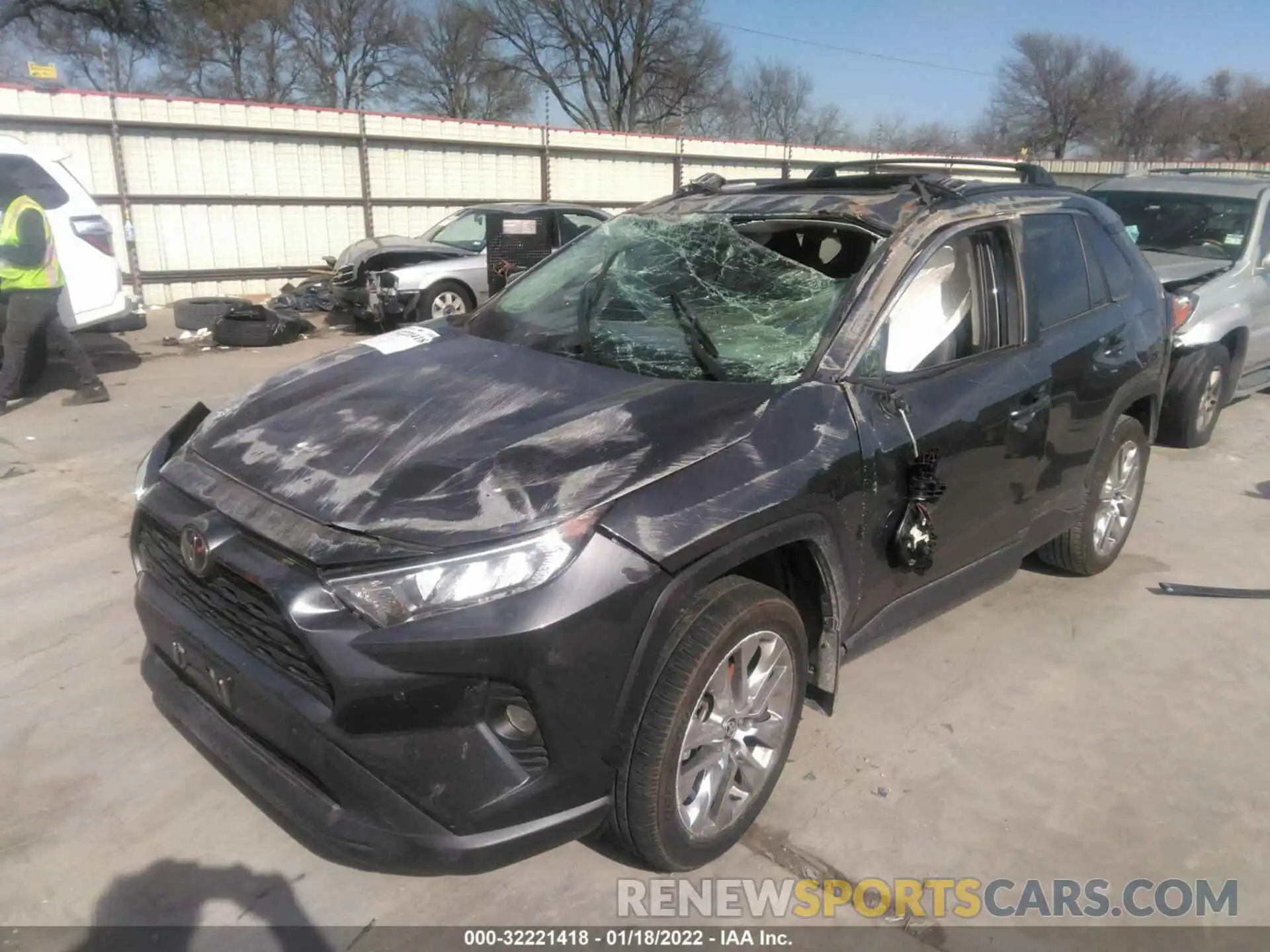 6 Фотография поврежденного автомобиля 2T3C1RFV4MC112739 TOYOTA RAV4 2021