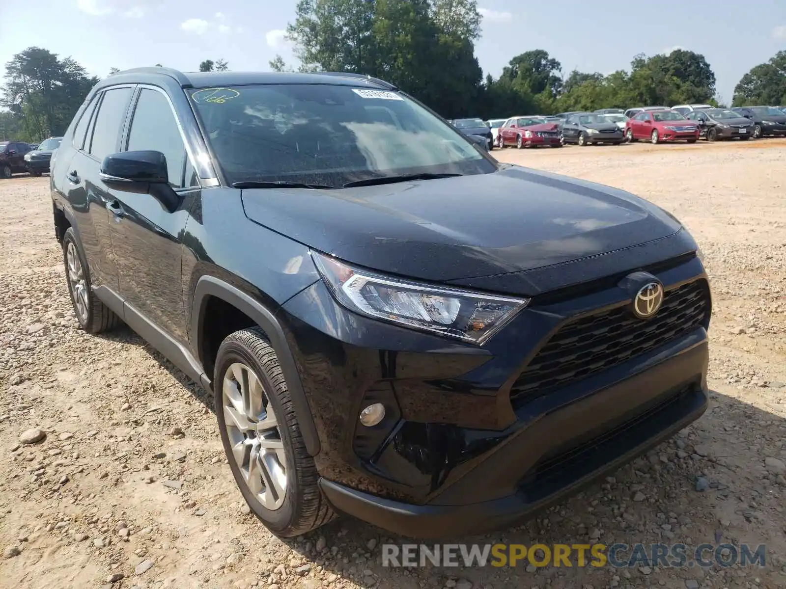 1 Photograph of a damaged car 2T3C1RFV4MC132196 TOYOTA RAV4 2021