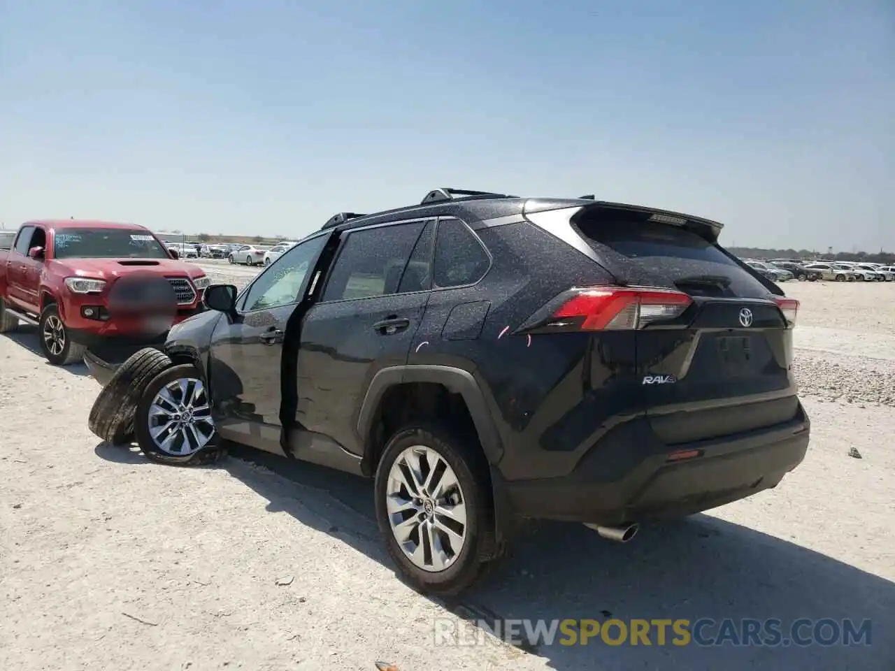 3 Photograph of a damaged car 2T3C1RFV4MC132604 TOYOTA RAV4 2021