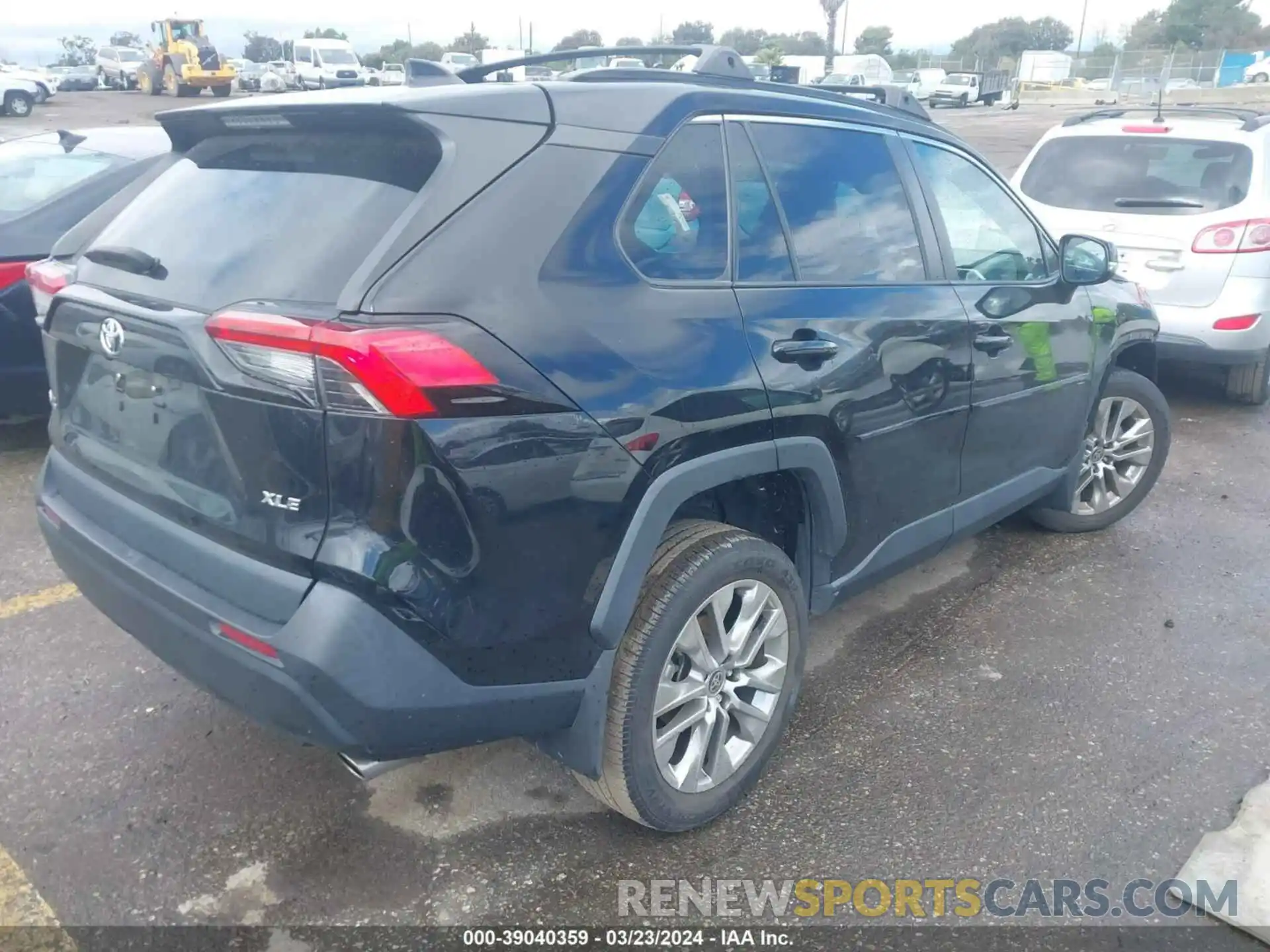 4 Photograph of a damaged car 2T3C1RFV4MC139486 TOYOTA RAV4 2021