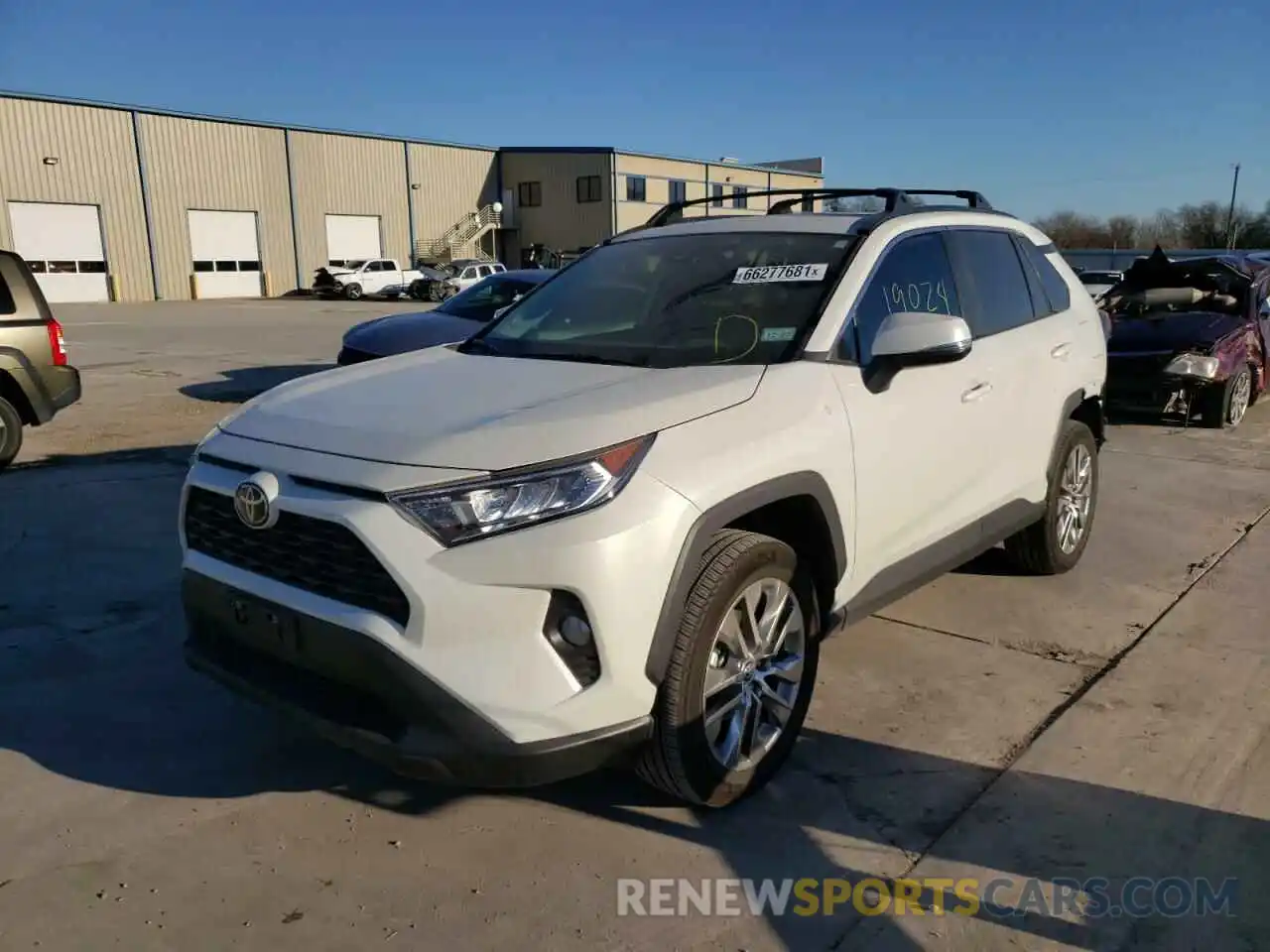 2 Photograph of a damaged car 2T3C1RFV4MW119818 TOYOTA RAV4 2021