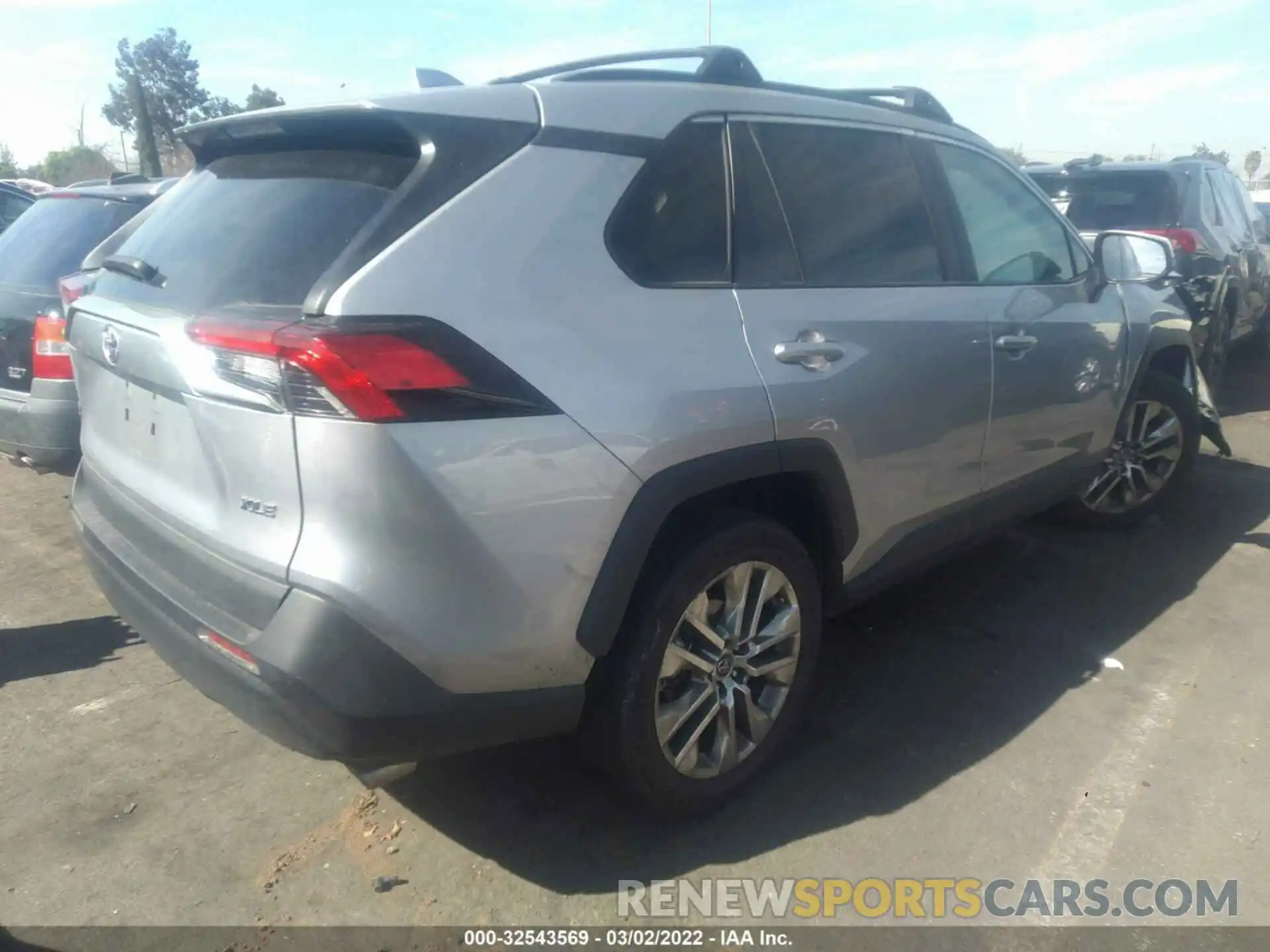 4 Фотография поврежденного автомобиля 2T3C1RFV5MC106772 TOYOTA RAV4 2021