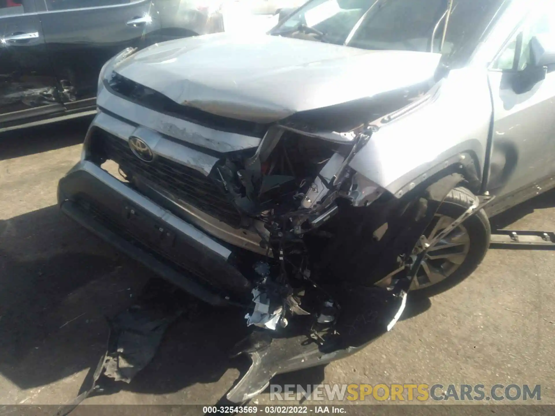 6 Photograph of a damaged car 2T3C1RFV5MC106772 TOYOTA RAV4 2021