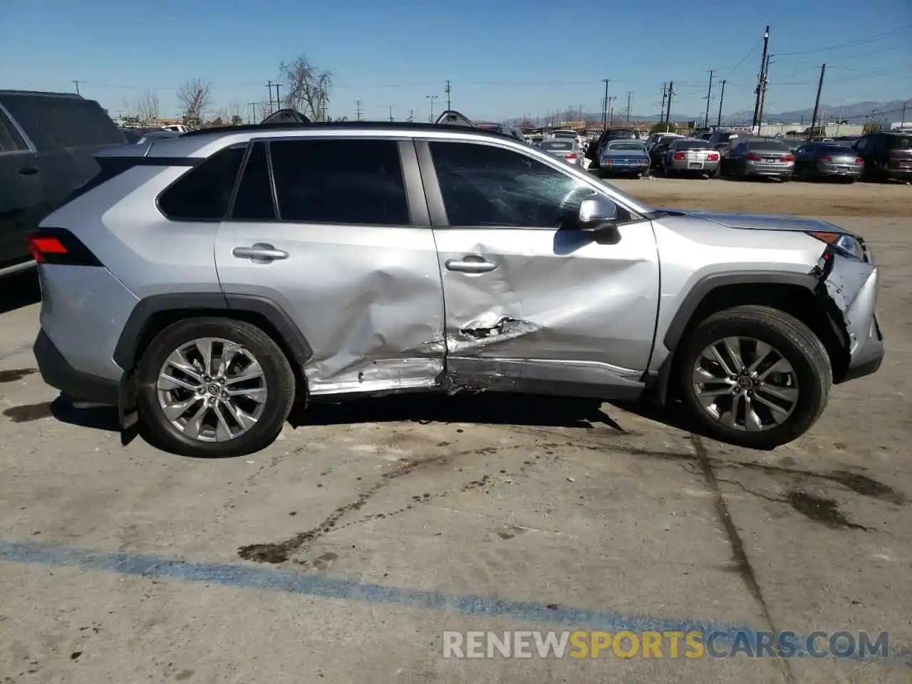 9 Photograph of a damaged car 2T3C1RFV5MC139867 TOYOTA RAV4 2021