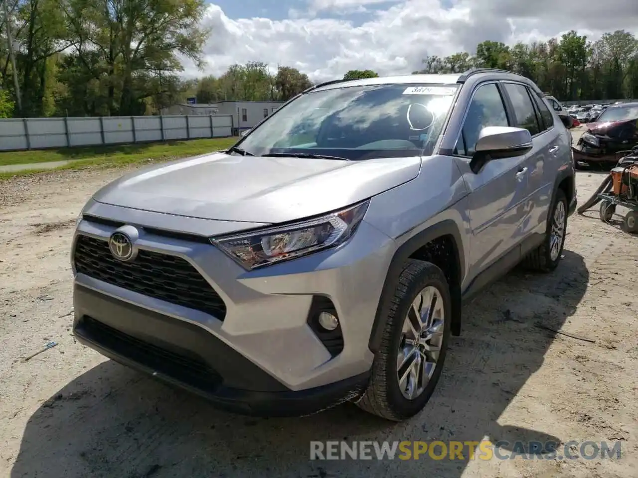 2 Photograph of a damaged car 2T3C1RFV5MC171878 TOYOTA RAV4 2021