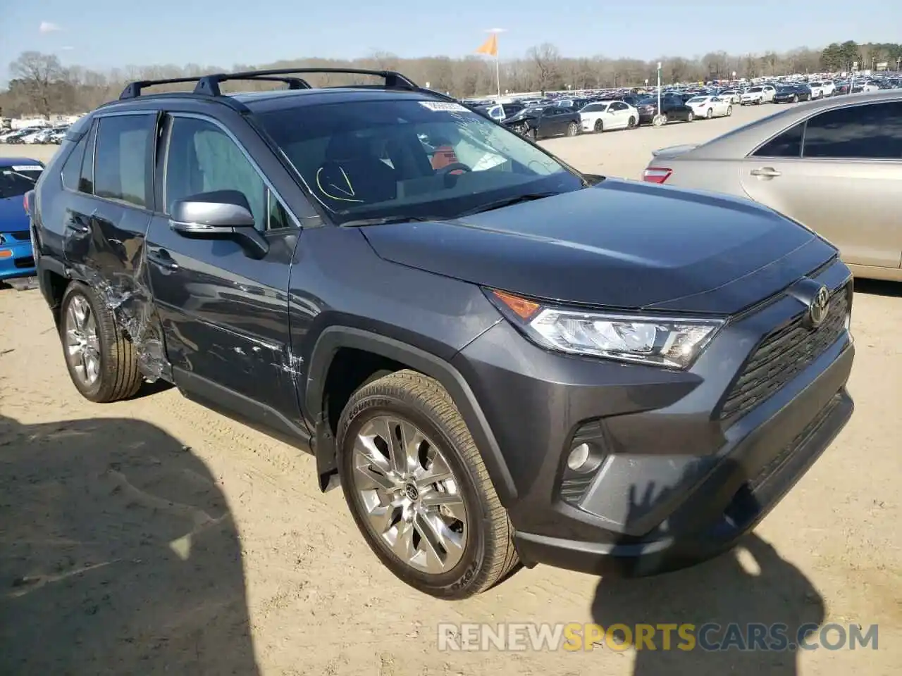 1 Photograph of a damaged car 2T3C1RFV5MW174682 TOYOTA RAV4 2021