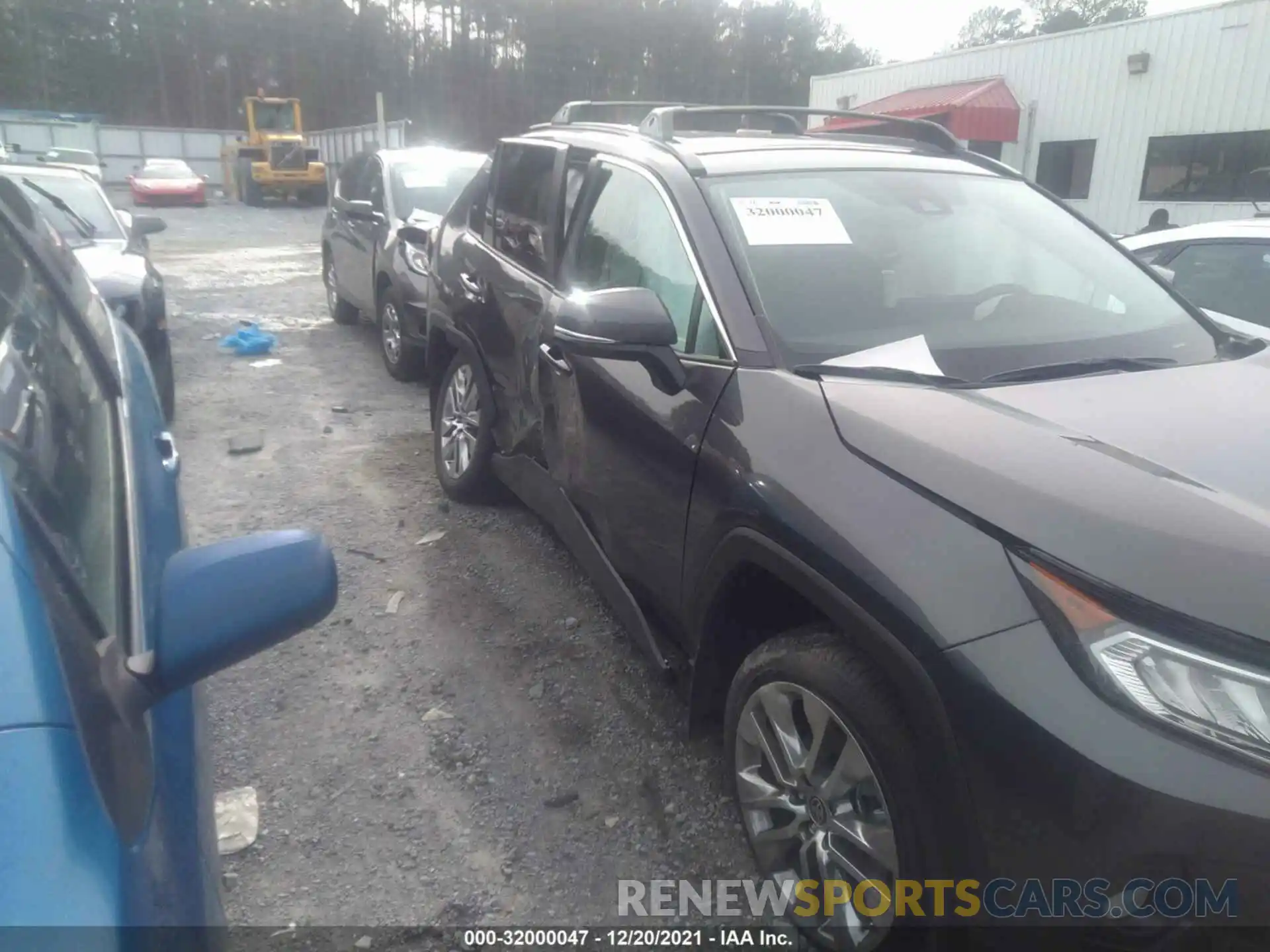 6 Photograph of a damaged car 2T3C1RFV5MW175265 TOYOTA RAV4 2021