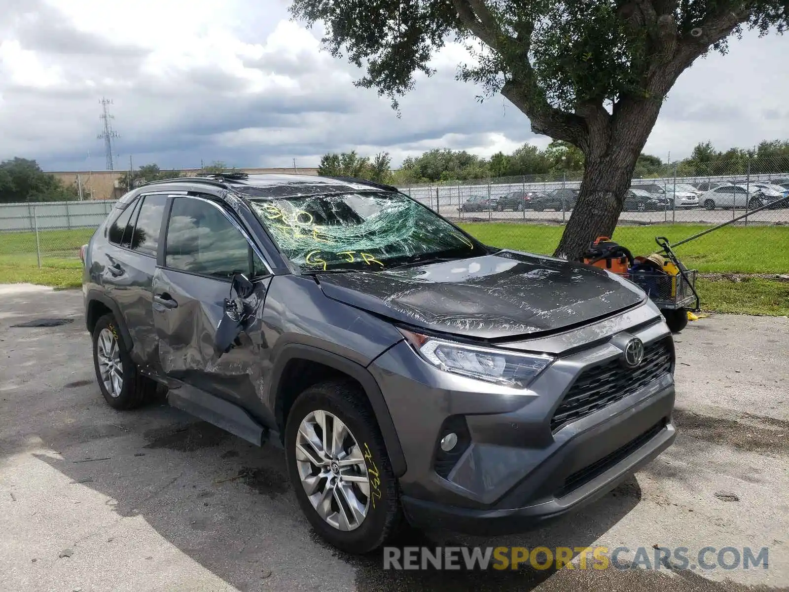 9 Photograph of a damaged car 2T3C1RFV6MC087472 TOYOTA RAV4 2021