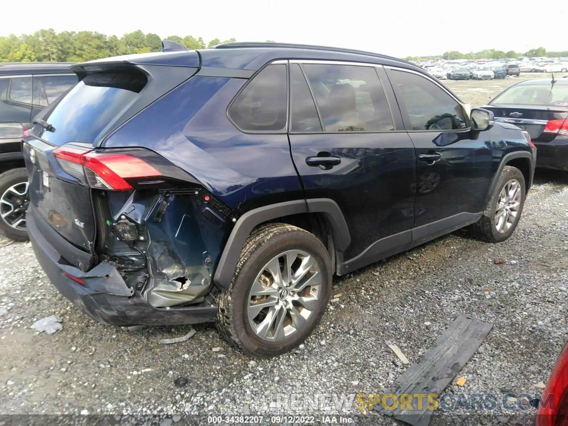 4 Фотография поврежденного автомобиля 2T3C1RFV6MC089111 TOYOTA RAV4 2021