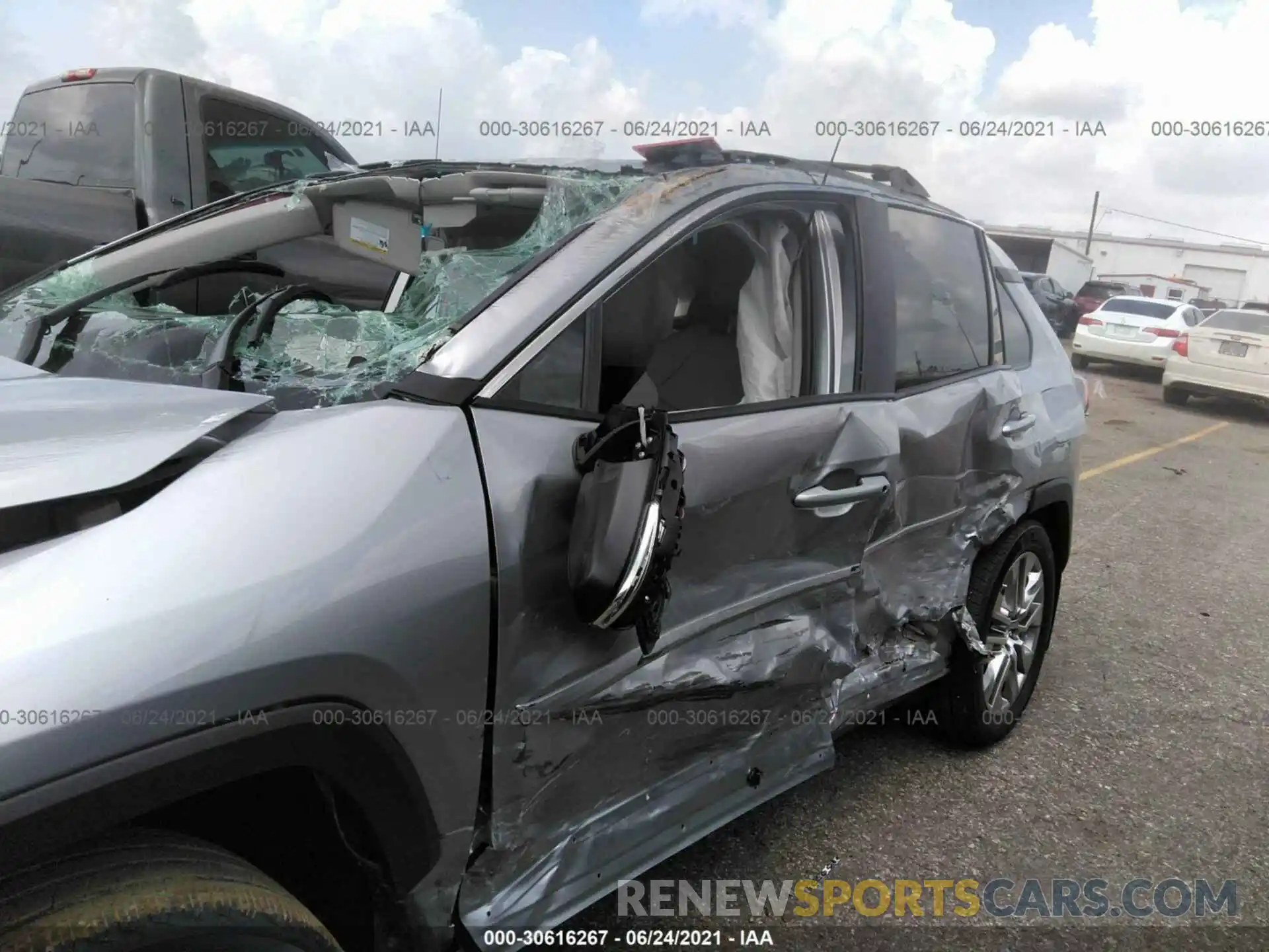 6 Photograph of a damaged car 2T3C1RFV6MC099041 TOYOTA RAV4 2021