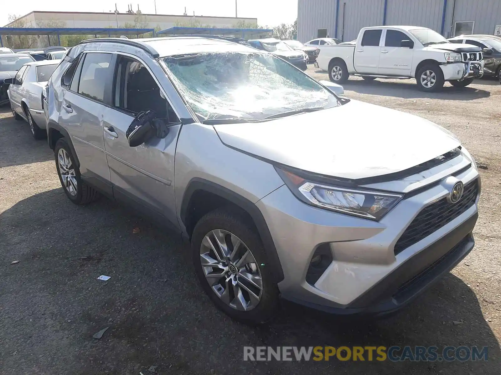 1 Photograph of a damaged car 2T3C1RFV6MC109955 TOYOTA RAV4 2021