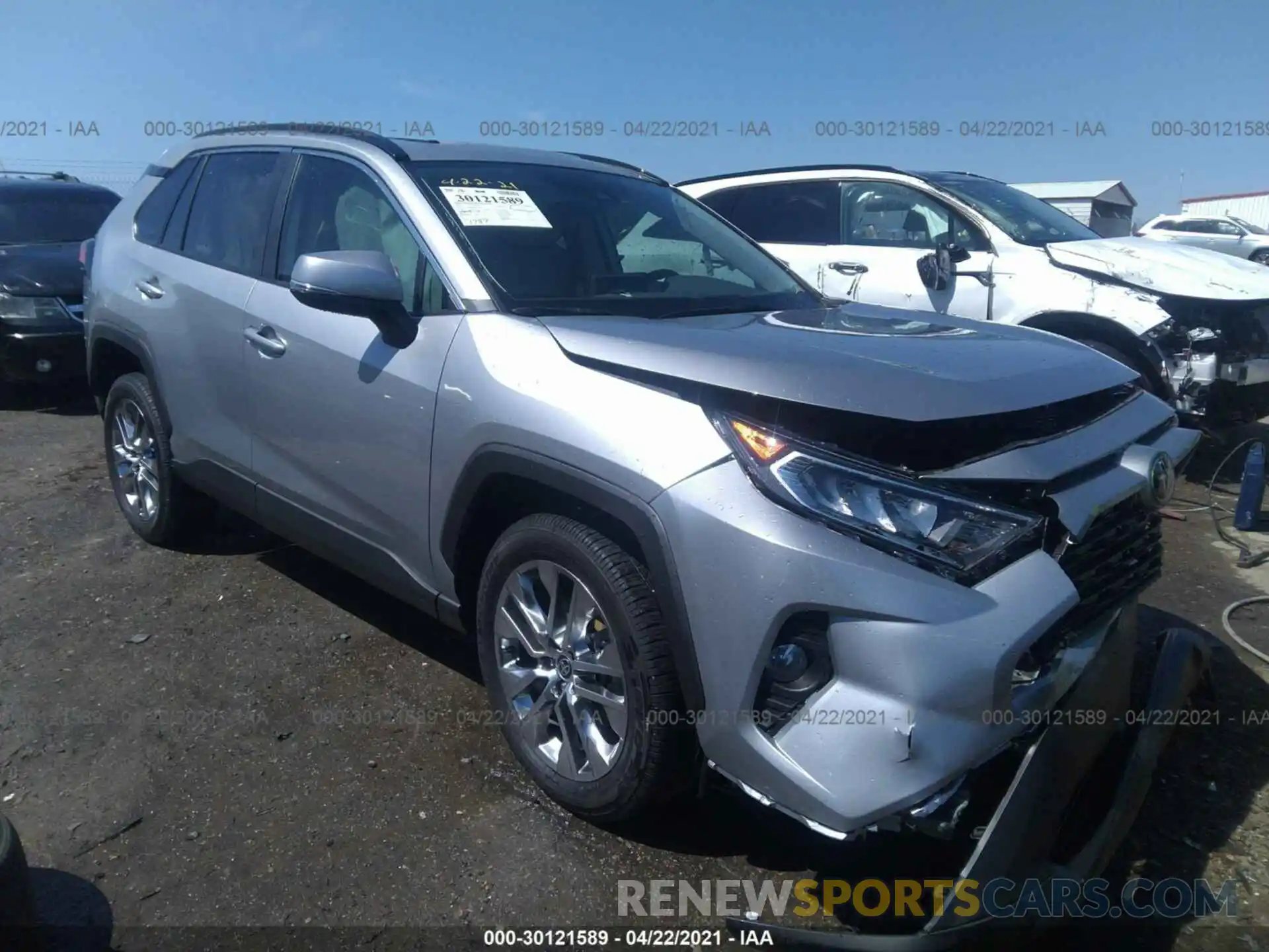 1 Photograph of a damaged car 2T3C1RFV6MC112709 TOYOTA RAV4 2021