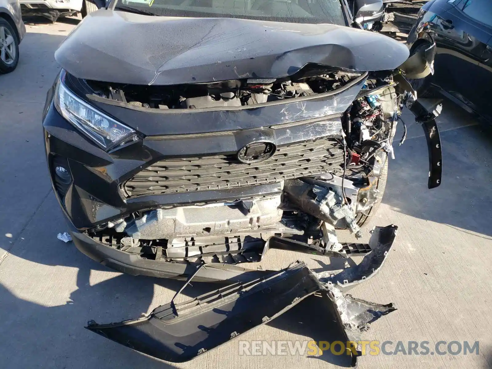 9 Photograph of a damaged car 2T3C1RFV6MC129459 TOYOTA RAV4 2021