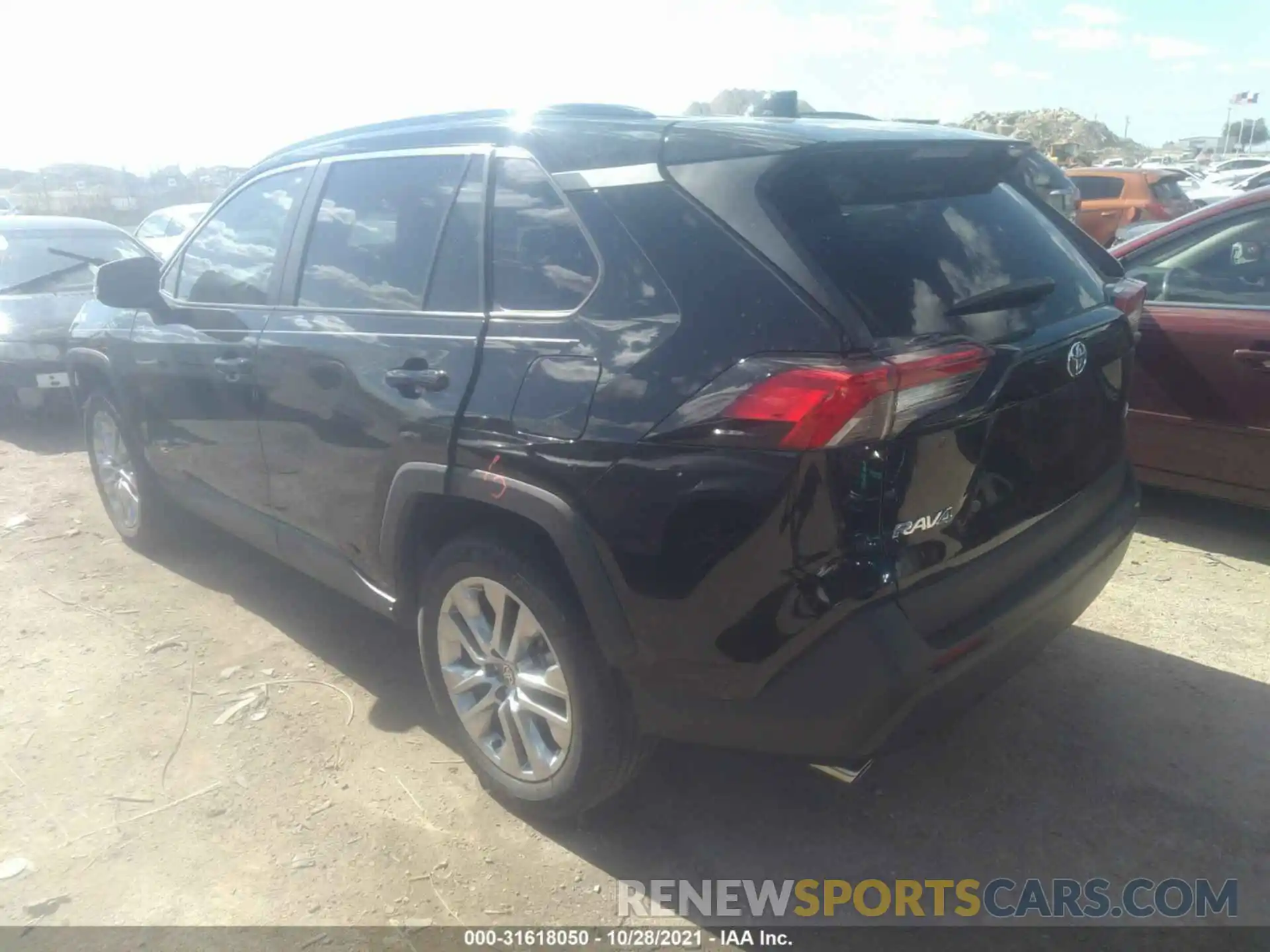 3 Photograph of a damaged car 2T3C1RFV6MC130823 TOYOTA RAV4 2021