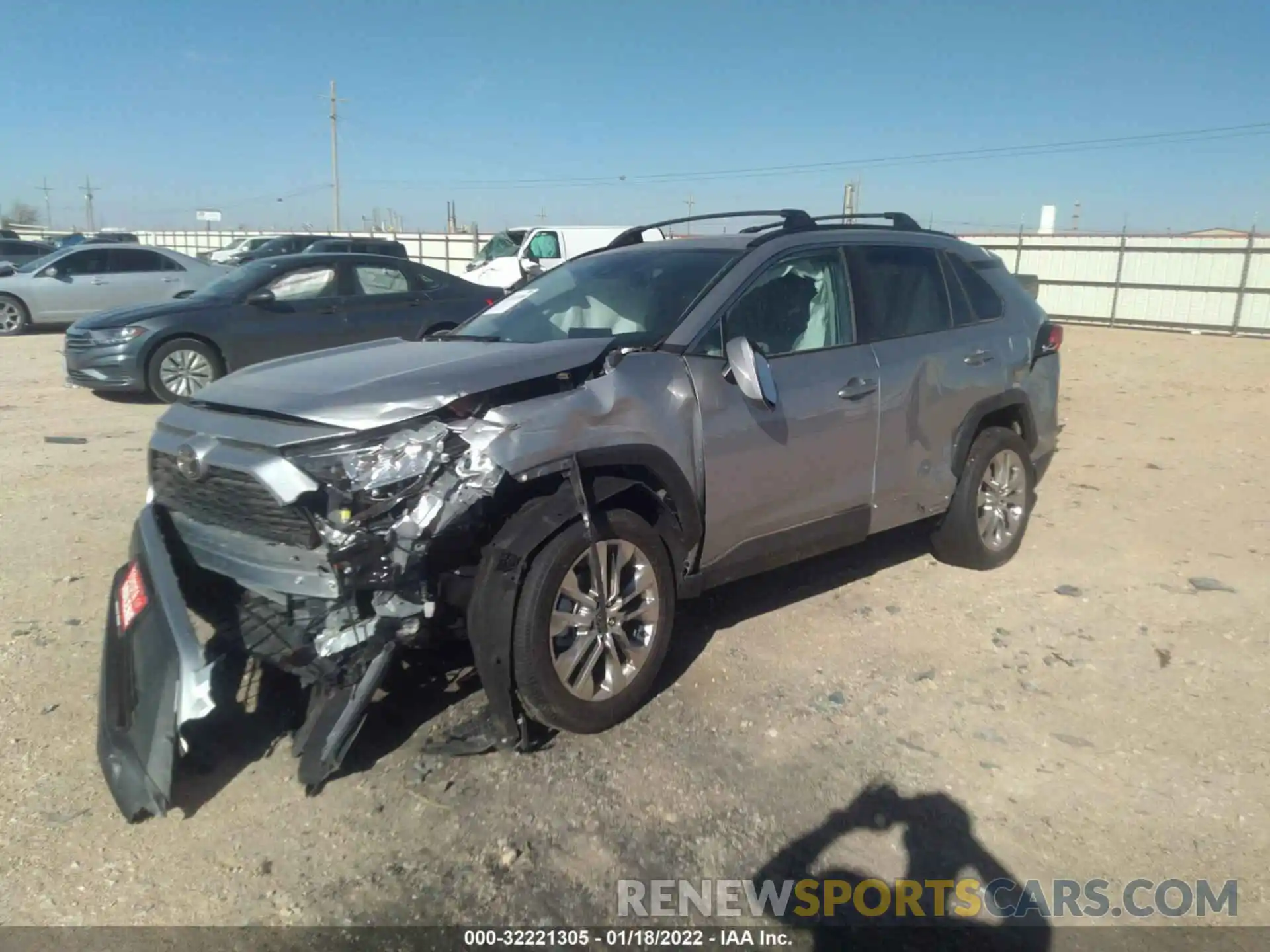 2 Фотография поврежденного автомобиля 2T3C1RFV6MC168410 TOYOTA RAV4 2021