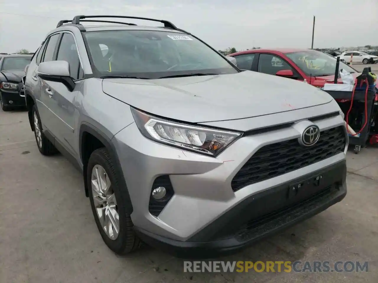 1 Фотография поврежденного автомобиля 2T3C1RFV6MC171372 TOYOTA RAV4 2021