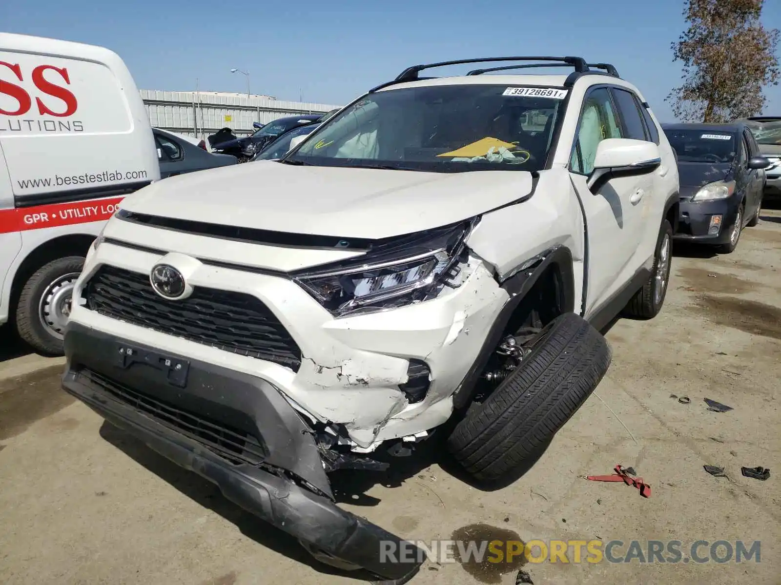 2 Photograph of a damaged car 2T3C1RFV6MW124390 TOYOTA RAV4 2021