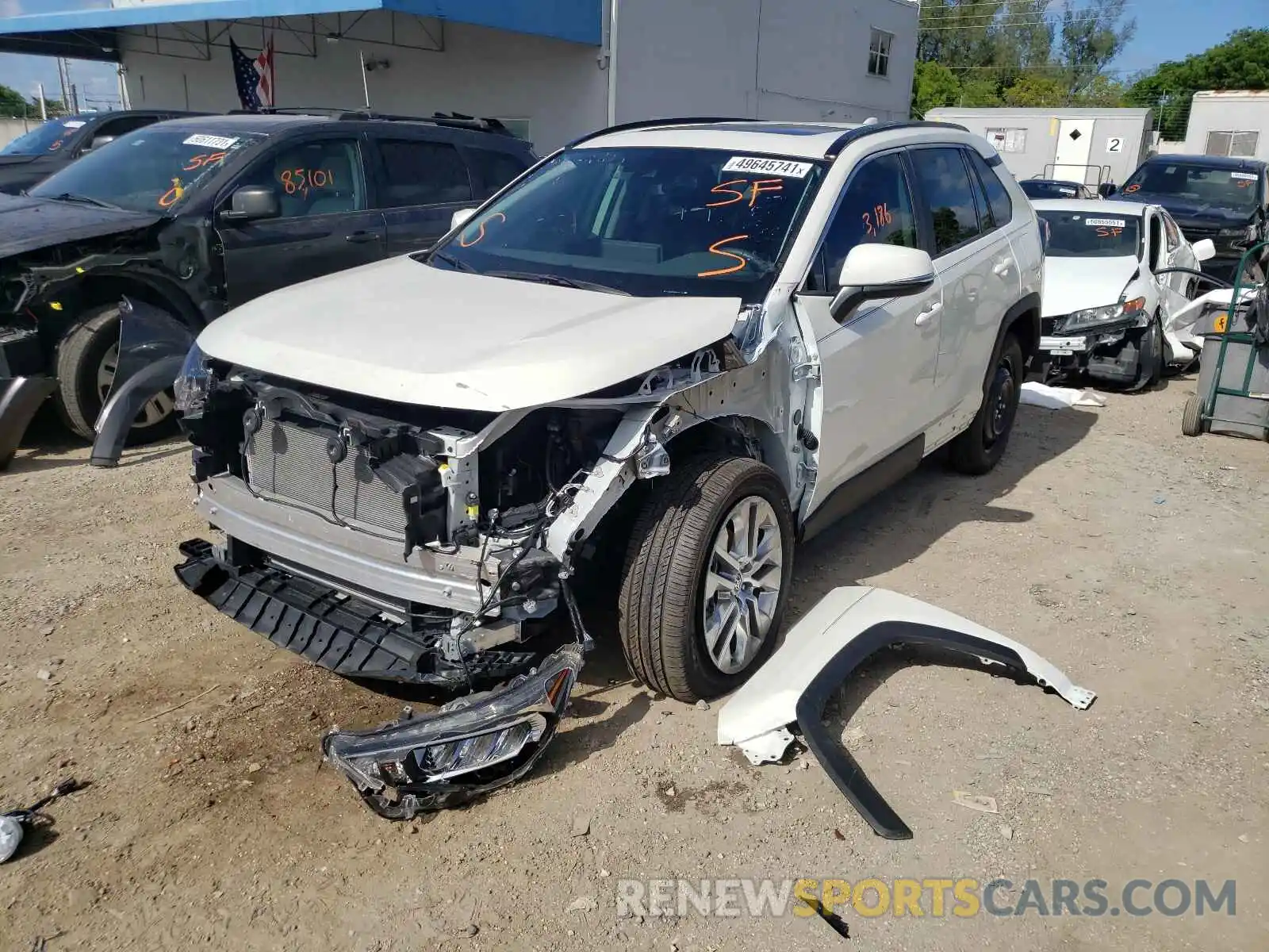 2 Photograph of a damaged car 2T3C1RFV6MW124700 TOYOTA RAV4 2021