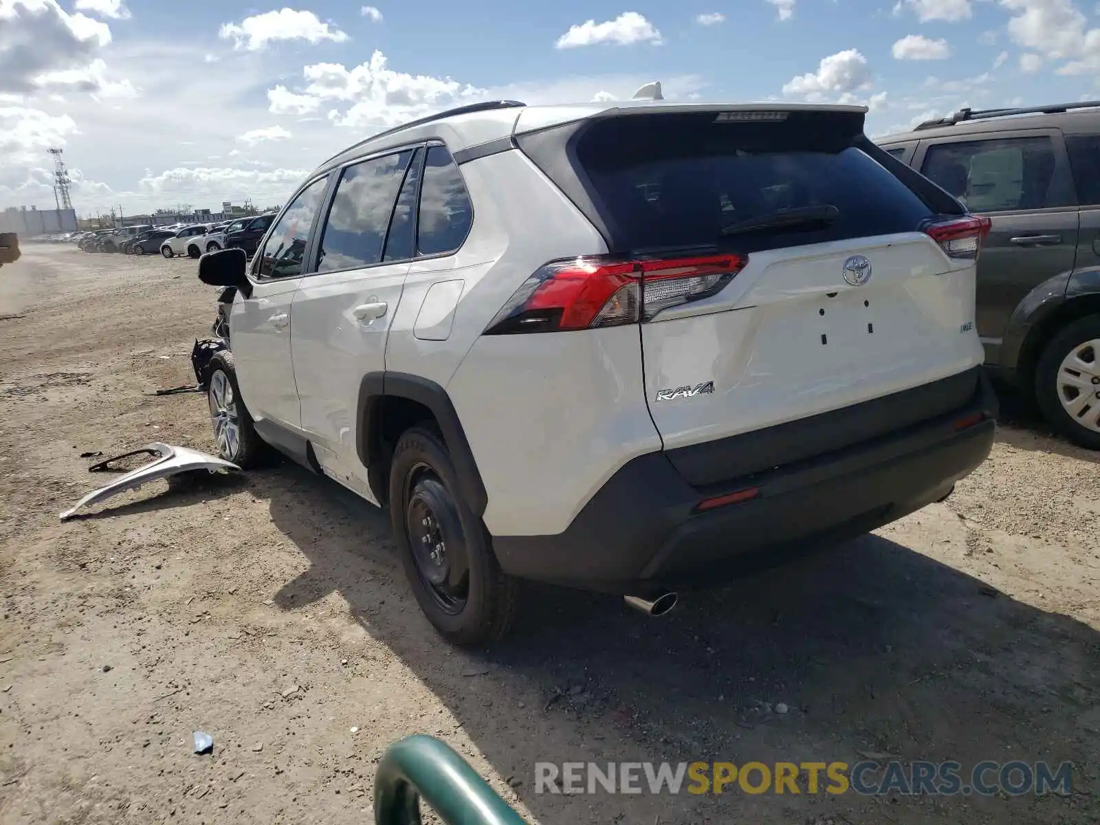 3 Photograph of a damaged car 2T3C1RFV6MW124700 TOYOTA RAV4 2021