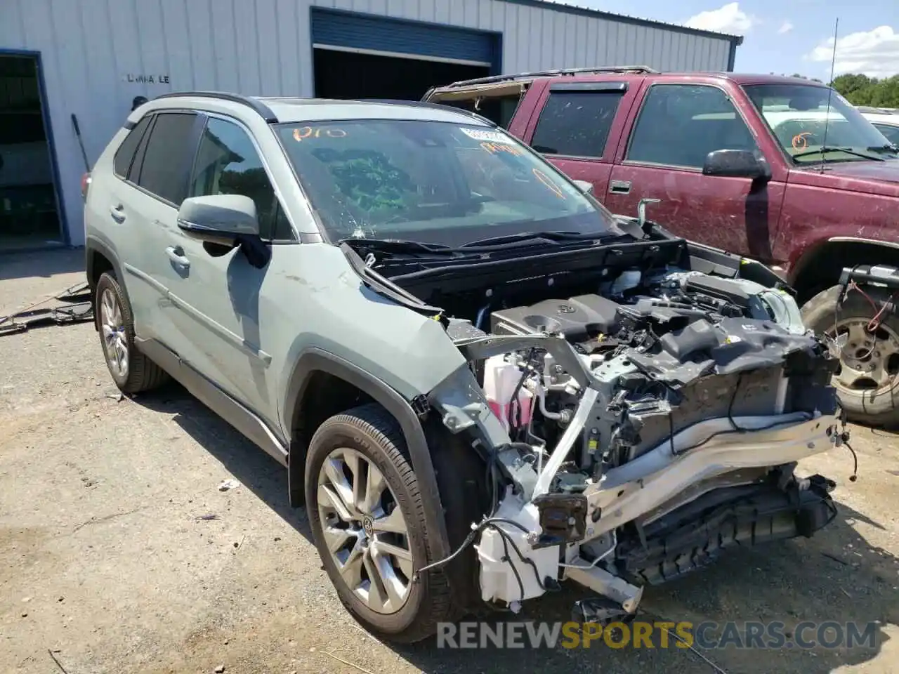 1 Photograph of a damaged car 2T3C1RFV6MW140914 TOYOTA RAV4 2021