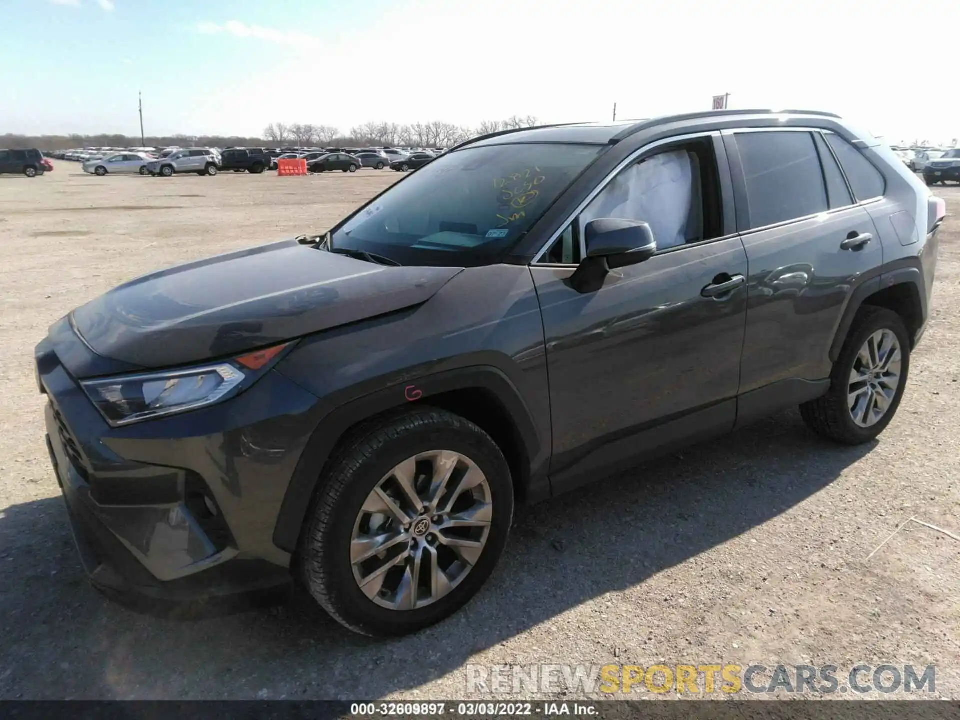 2 Photograph of a damaged car 2T3C1RFV6MW159737 TOYOTA RAV4 2021