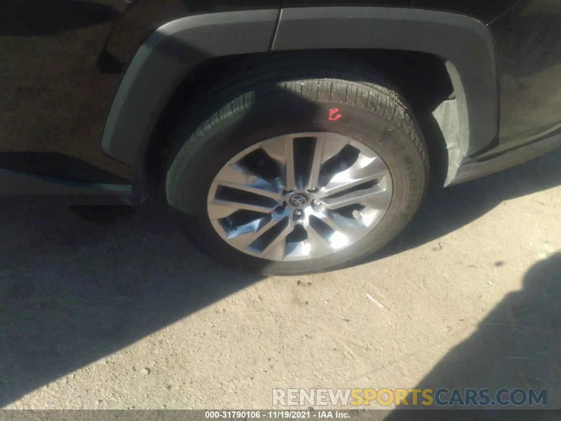 13 Photograph of a damaged car 2T3C1RFV7MC088307 TOYOTA RAV4 2021