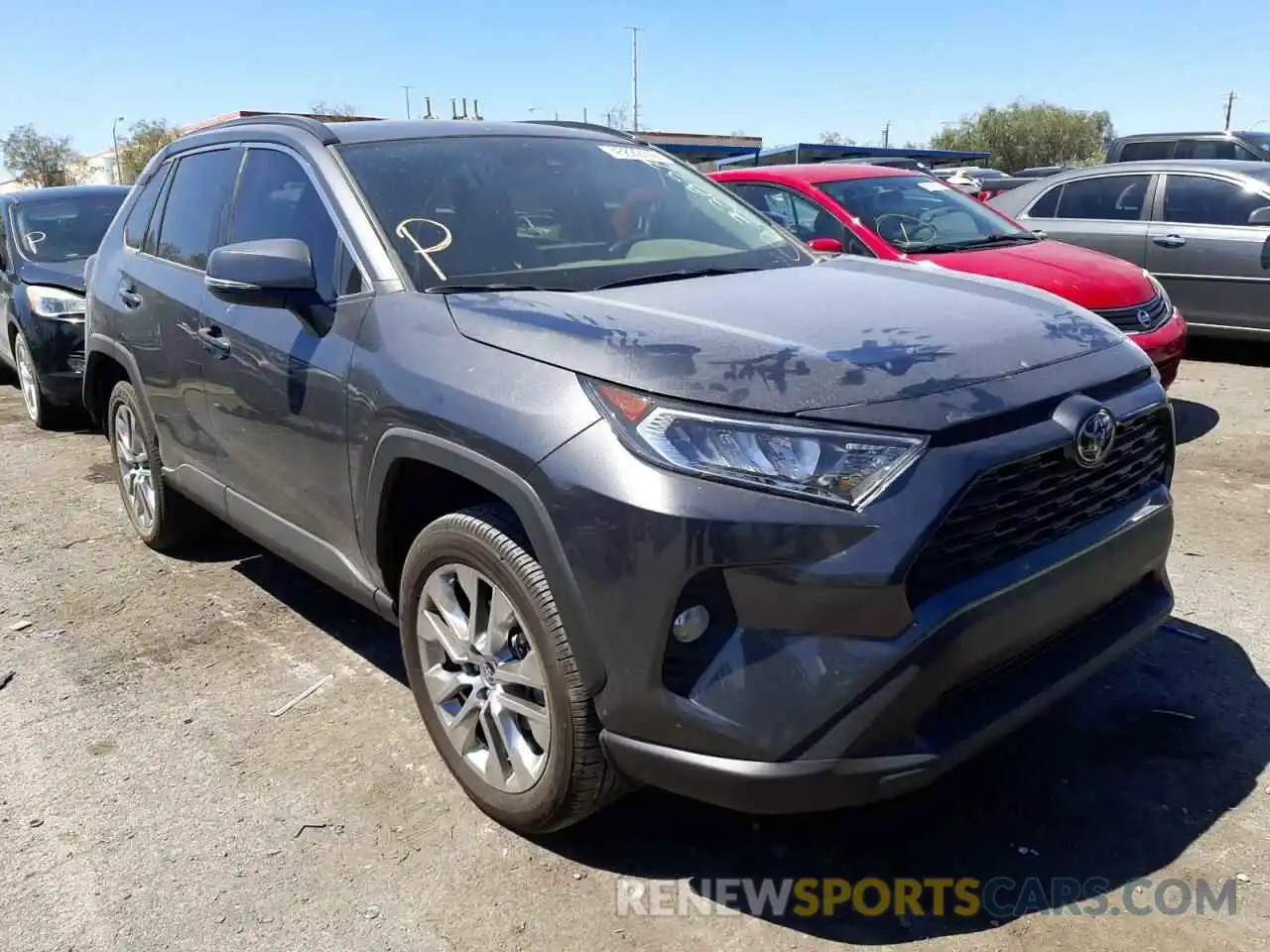 1 Photograph of a damaged car 2T3C1RFV7MC109818 TOYOTA RAV4 2021