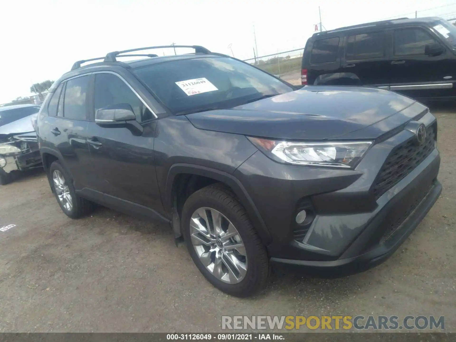 1 Photograph of a damaged car 2T3C1RFV7MC128370 TOYOTA RAV4 2021