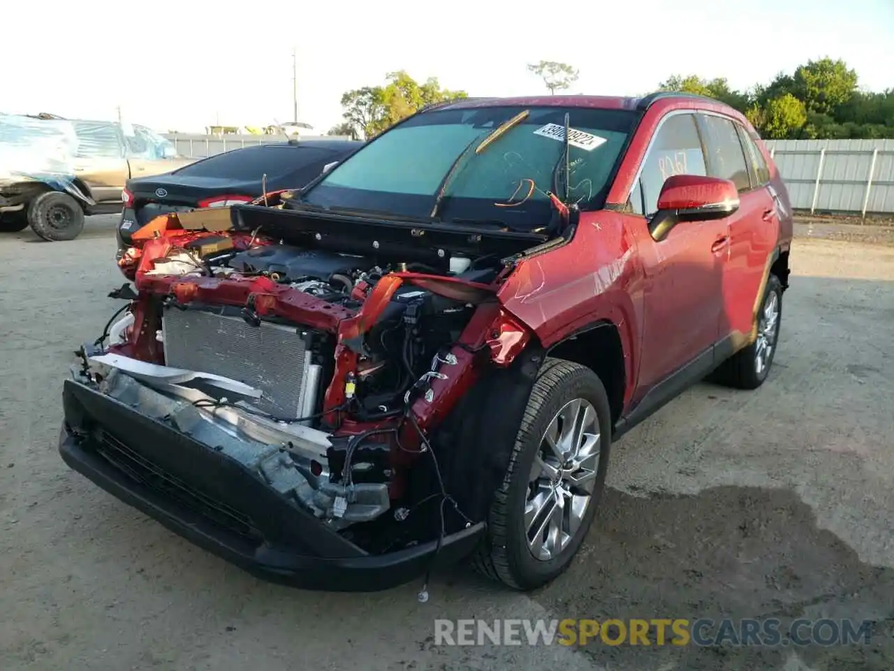 2 Photograph of a damaged car 2T3C1RFV7MW132871 TOYOTA RAV4 2021