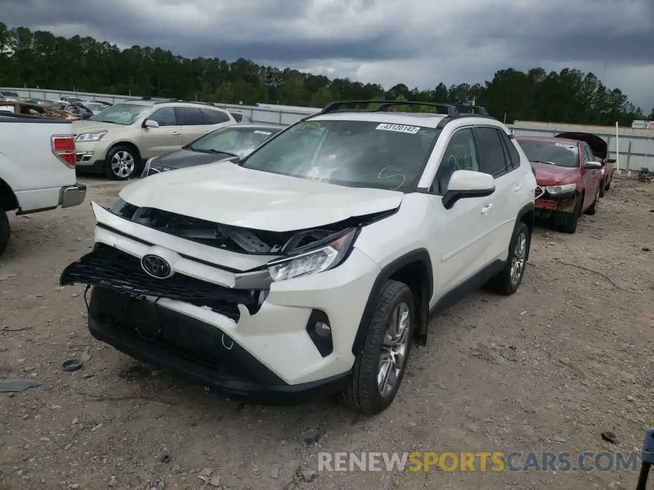 2 Photograph of a damaged car 2T3C1RFV7MW155485 TOYOTA RAV4 2021