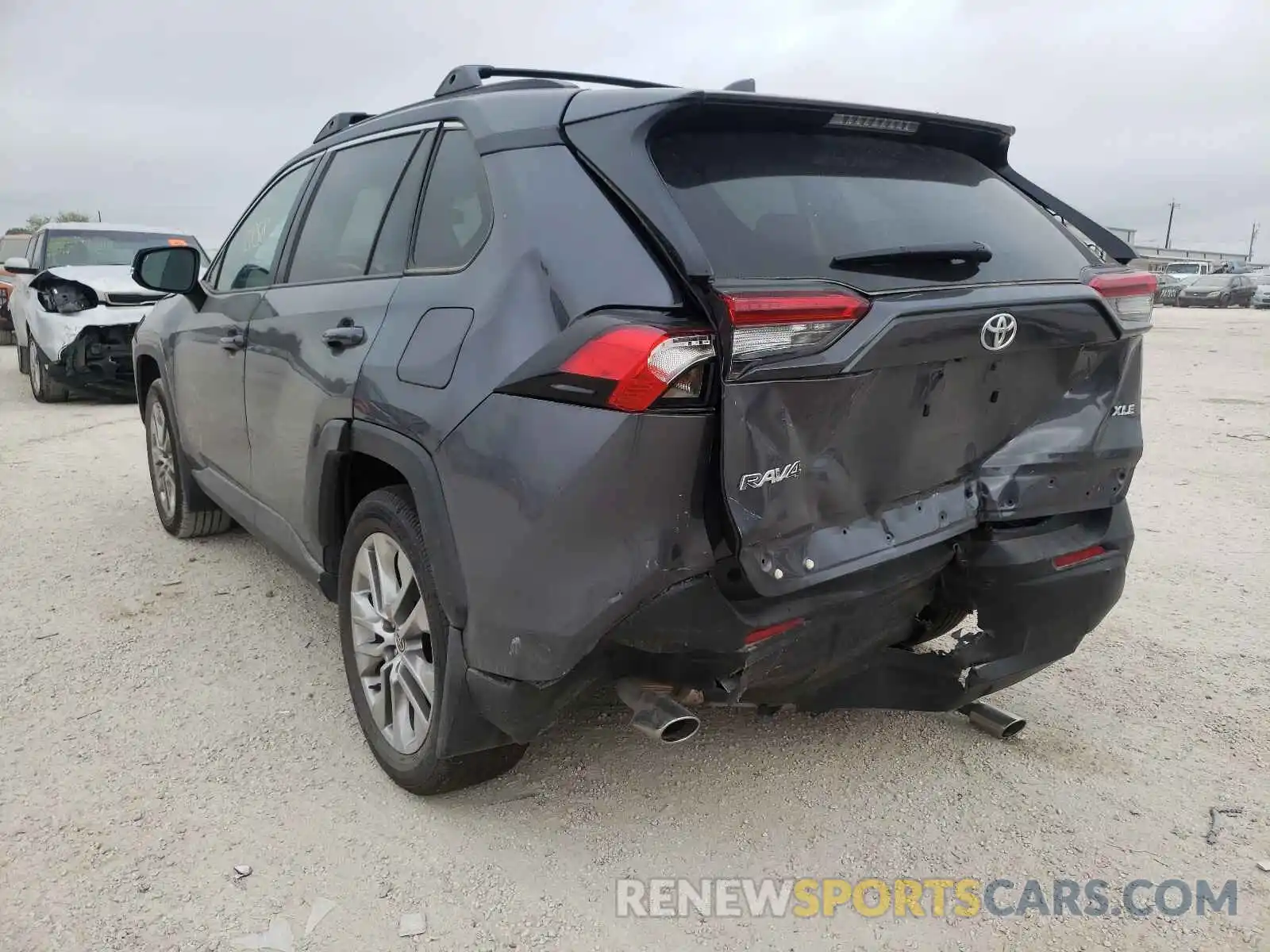 3 Photograph of a damaged car 2T3C1RFV7MW155969 TOYOTA RAV4 2021