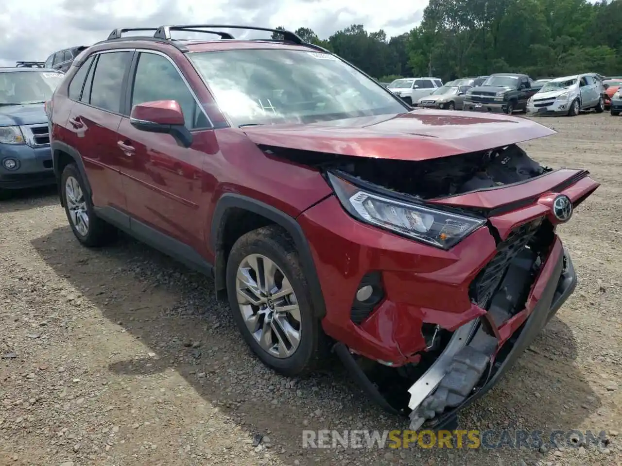 1 Photograph of a damaged car 2T3C1RFV7MW158001 TOYOTA RAV4 2021