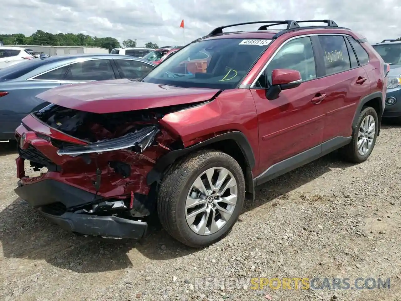 2 Photograph of a damaged car 2T3C1RFV7MW158001 TOYOTA RAV4 2021