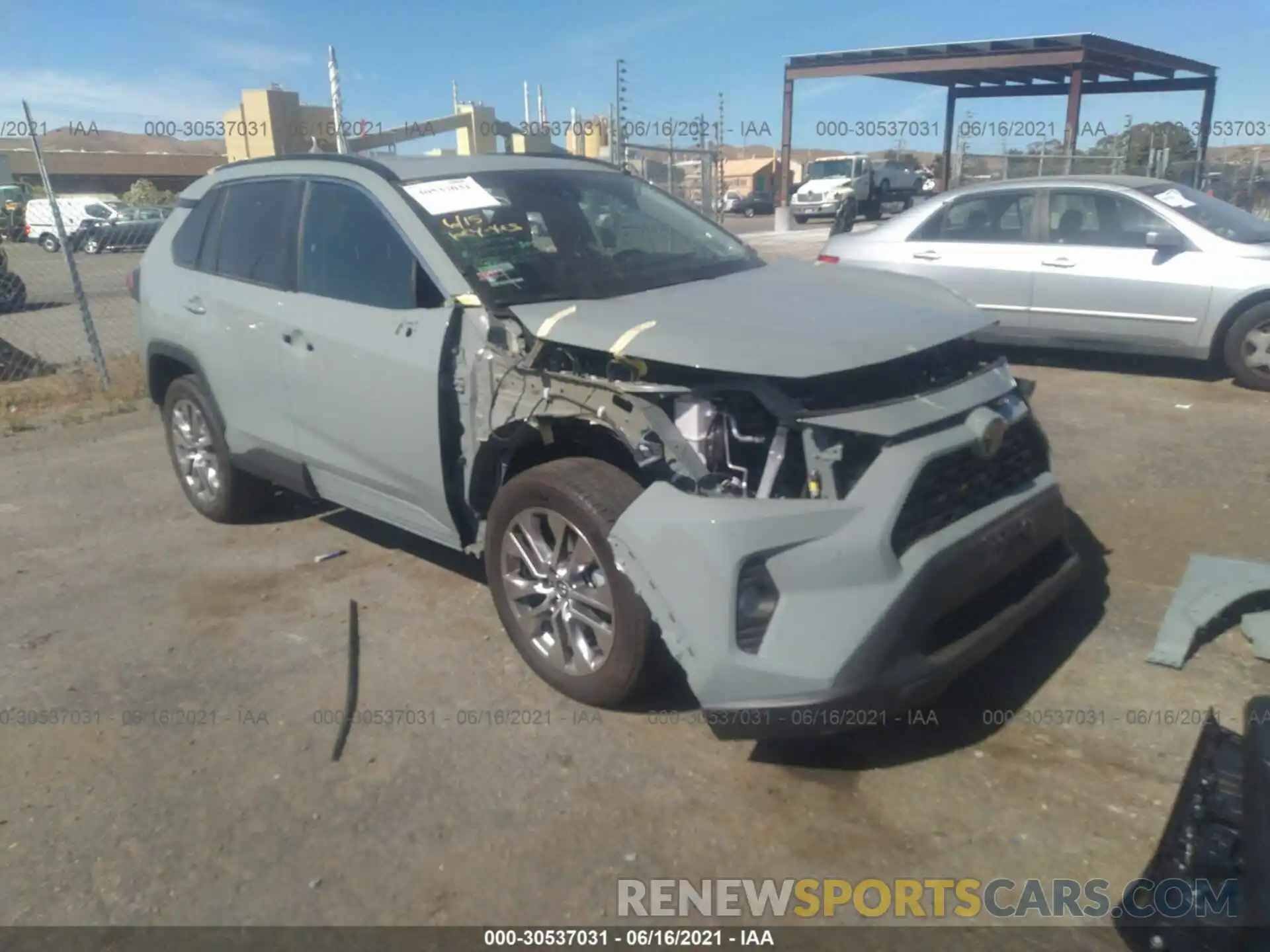 1 Photograph of a damaged car 2T3C1RFV8MW111642 TOYOTA RAV4 2021