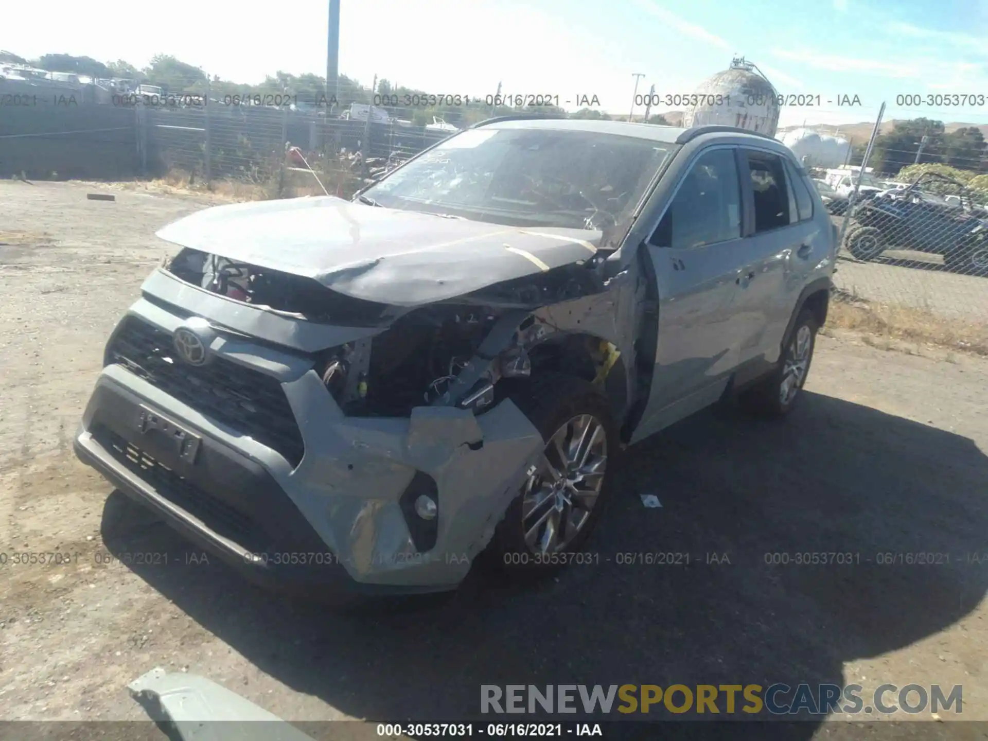 2 Photograph of a damaged car 2T3C1RFV8MW111642 TOYOTA RAV4 2021