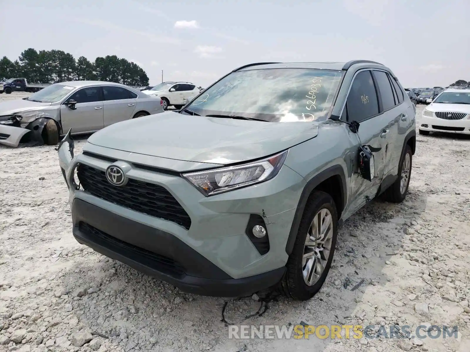 2 Фотография поврежденного автомобиля 2T3C1RFV8MW154460 TOYOTA RAV4 2021