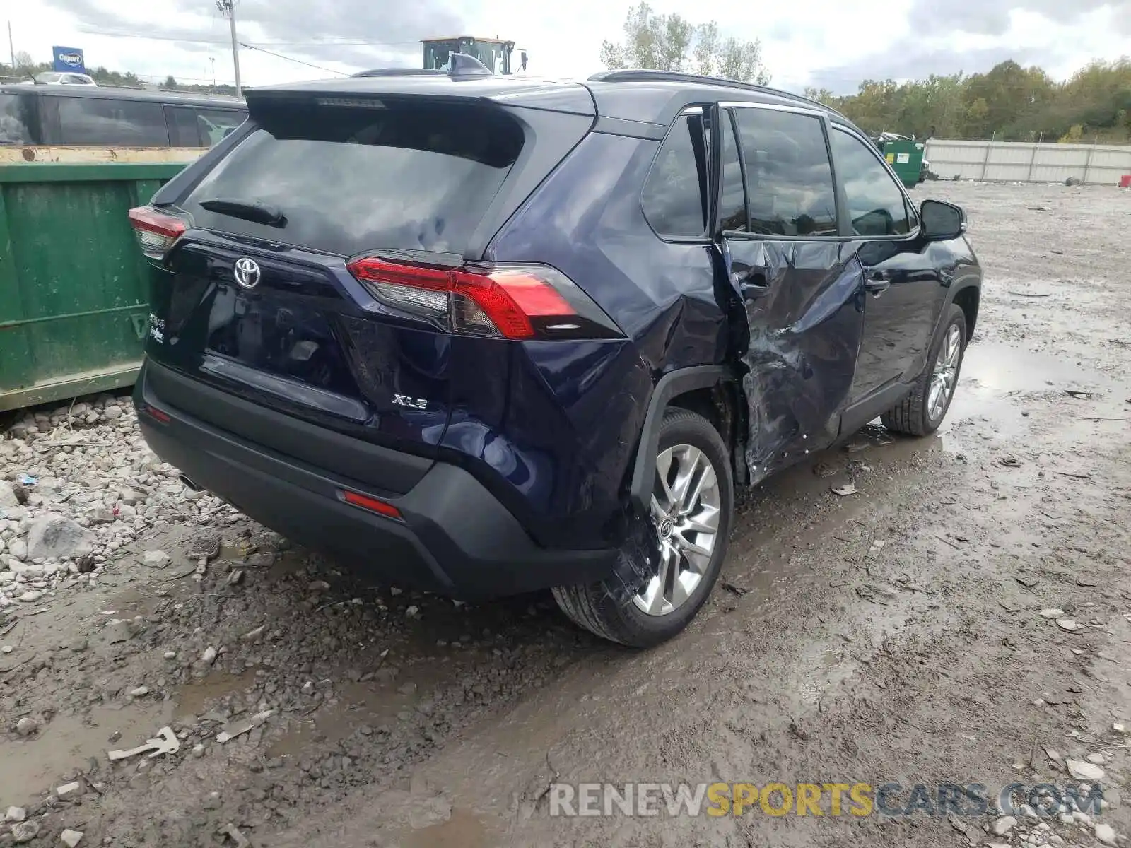 4 Photograph of a damaged car 2T3C1RFV8MW159481 TOYOTA RAV4 2021