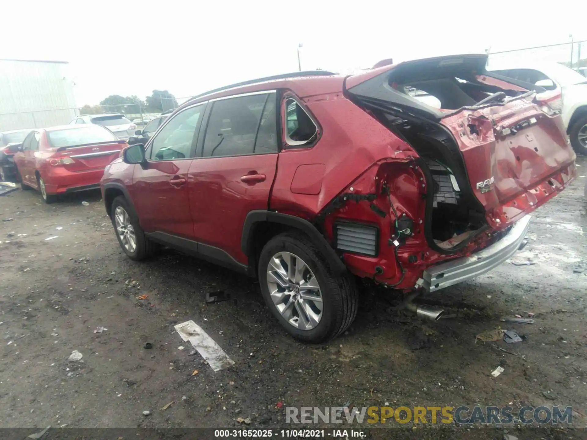 3 Photograph of a damaged car 2T3C1RFV8MW164325 TOYOTA RAV4 2021