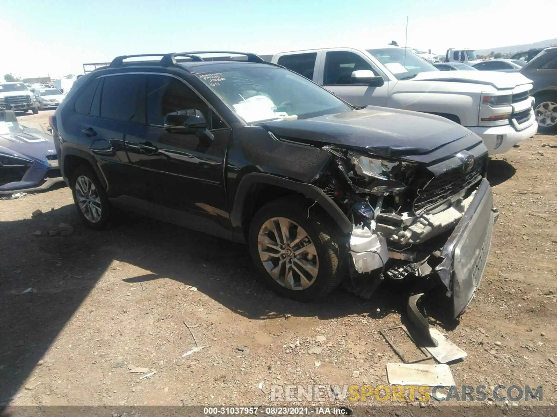 1 Photograph of a damaged car 2T3C1RFV9MW141619 TOYOTA RAV4 2021