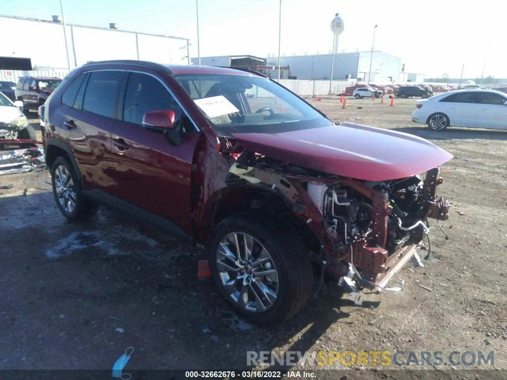 1 Photograph of a damaged car 2T3C1RFV9MW153124 TOYOTA RAV4 2021