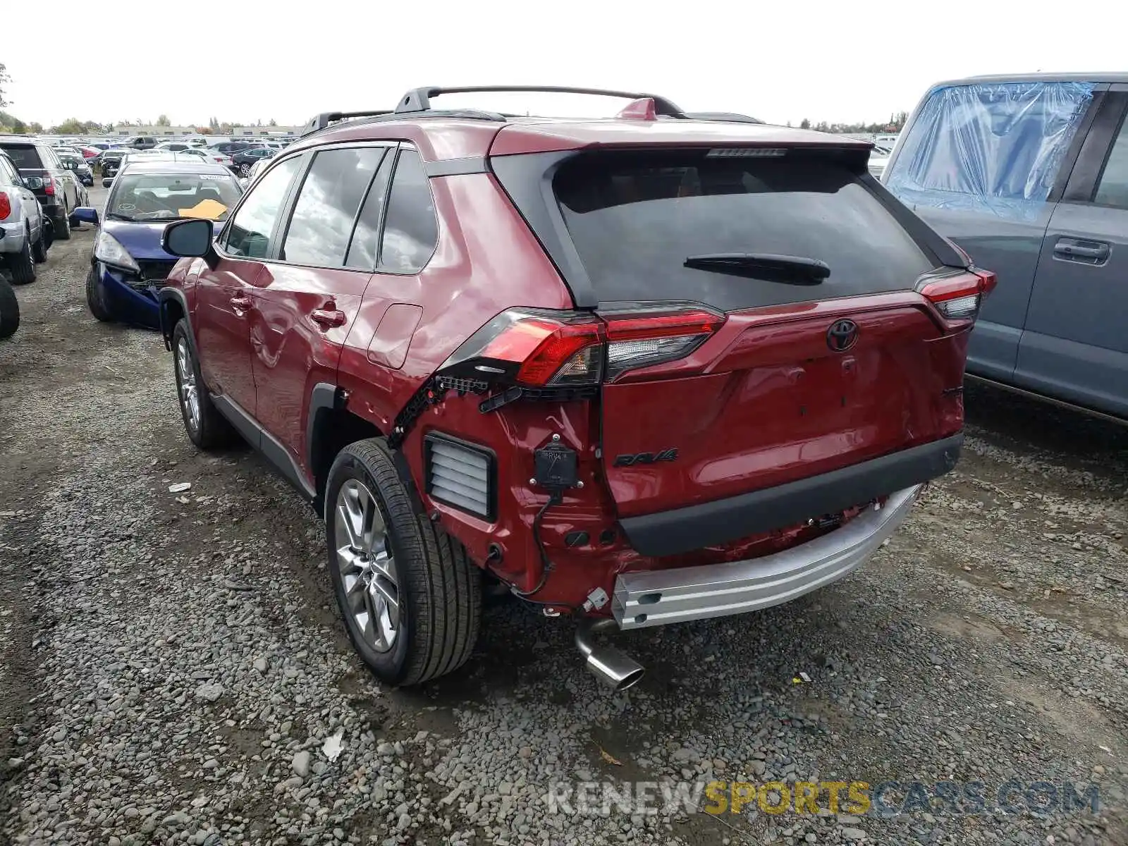 3 Фотография поврежденного автомобиля 2T3C1RFV9MW170666 TOYOTA RAV4 2021