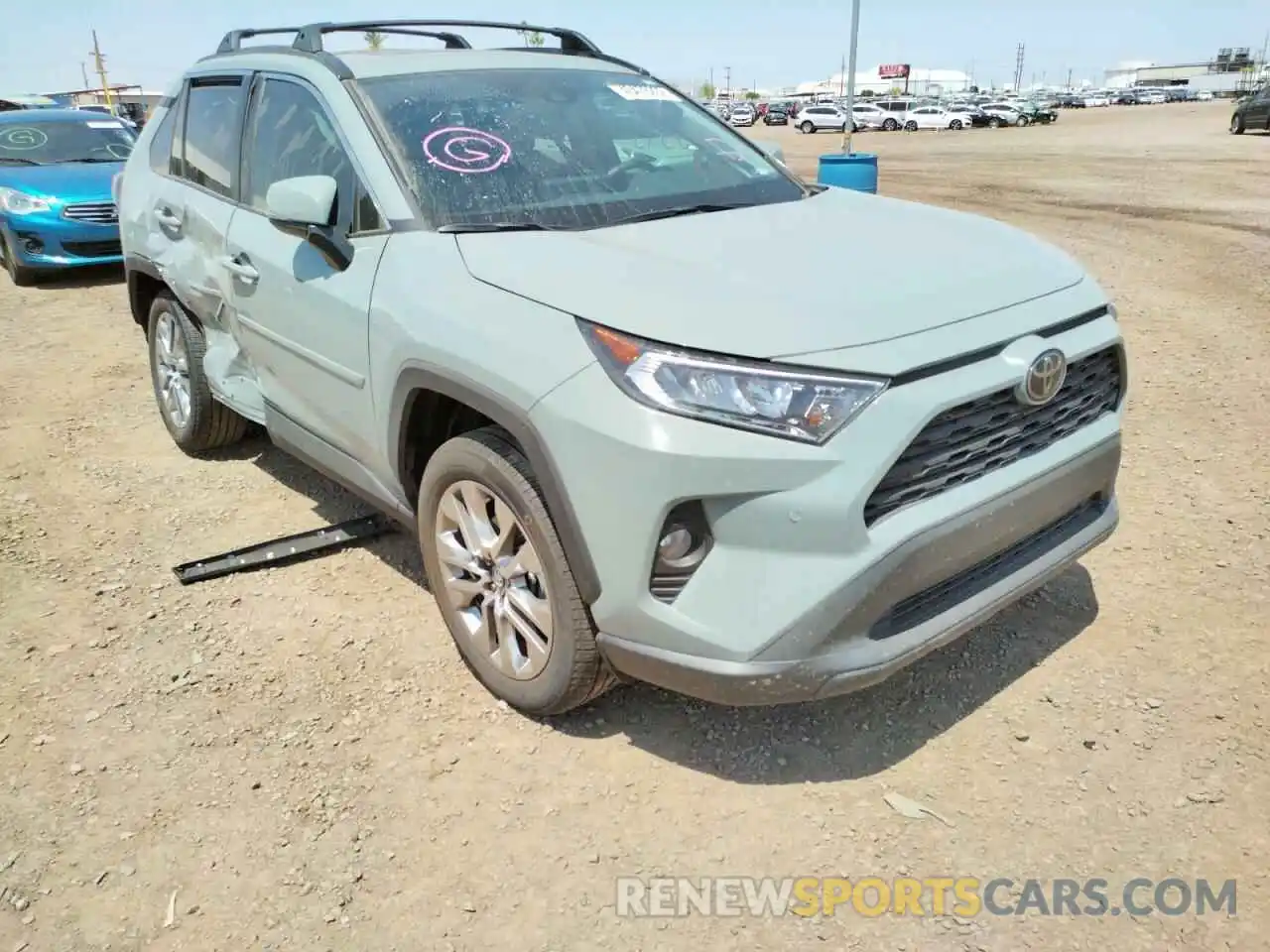 1 Photograph of a damaged car 2T3C1RFVXMC088818 TOYOTA RAV4 2021