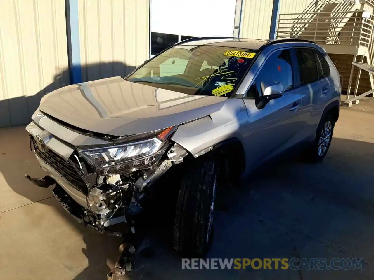 2 Photograph of a damaged car 2T3C1RFVXMC095431 TOYOTA RAV4 2021