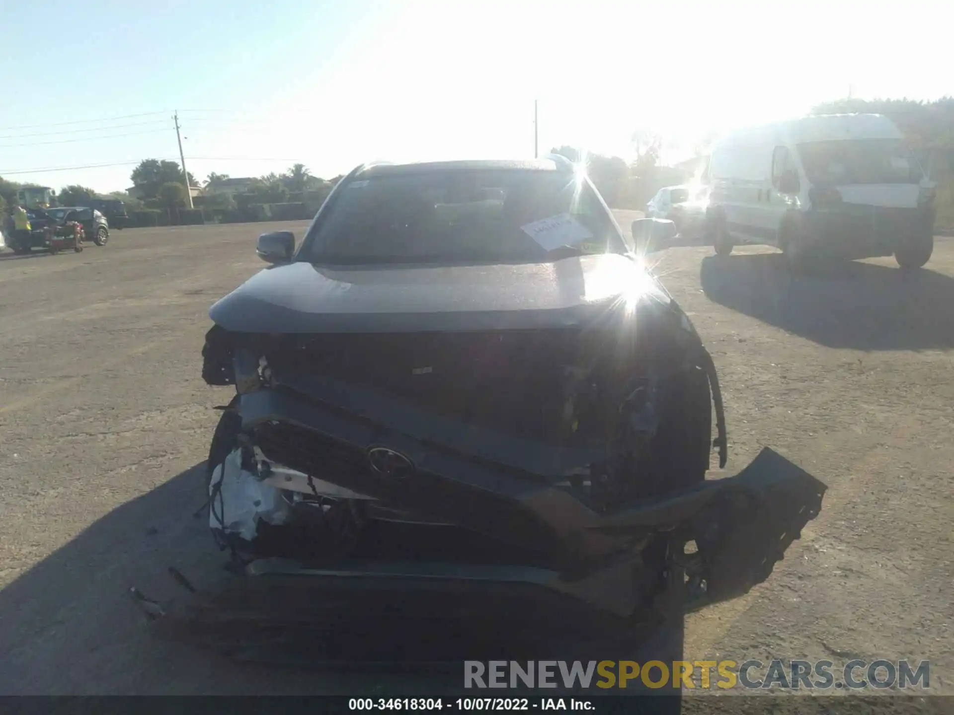 6 Photograph of a damaged car 2T3C1RFVXMC117055 TOYOTA RAV4 2021