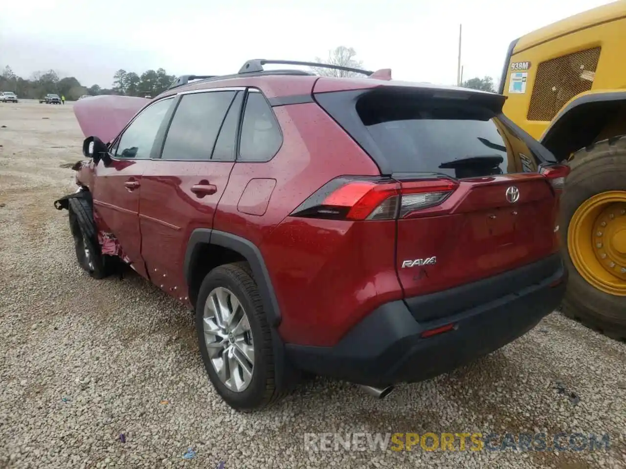 3 Photograph of a damaged car 2T3C1RFVXMW142164 TOYOTA RAV4 2021