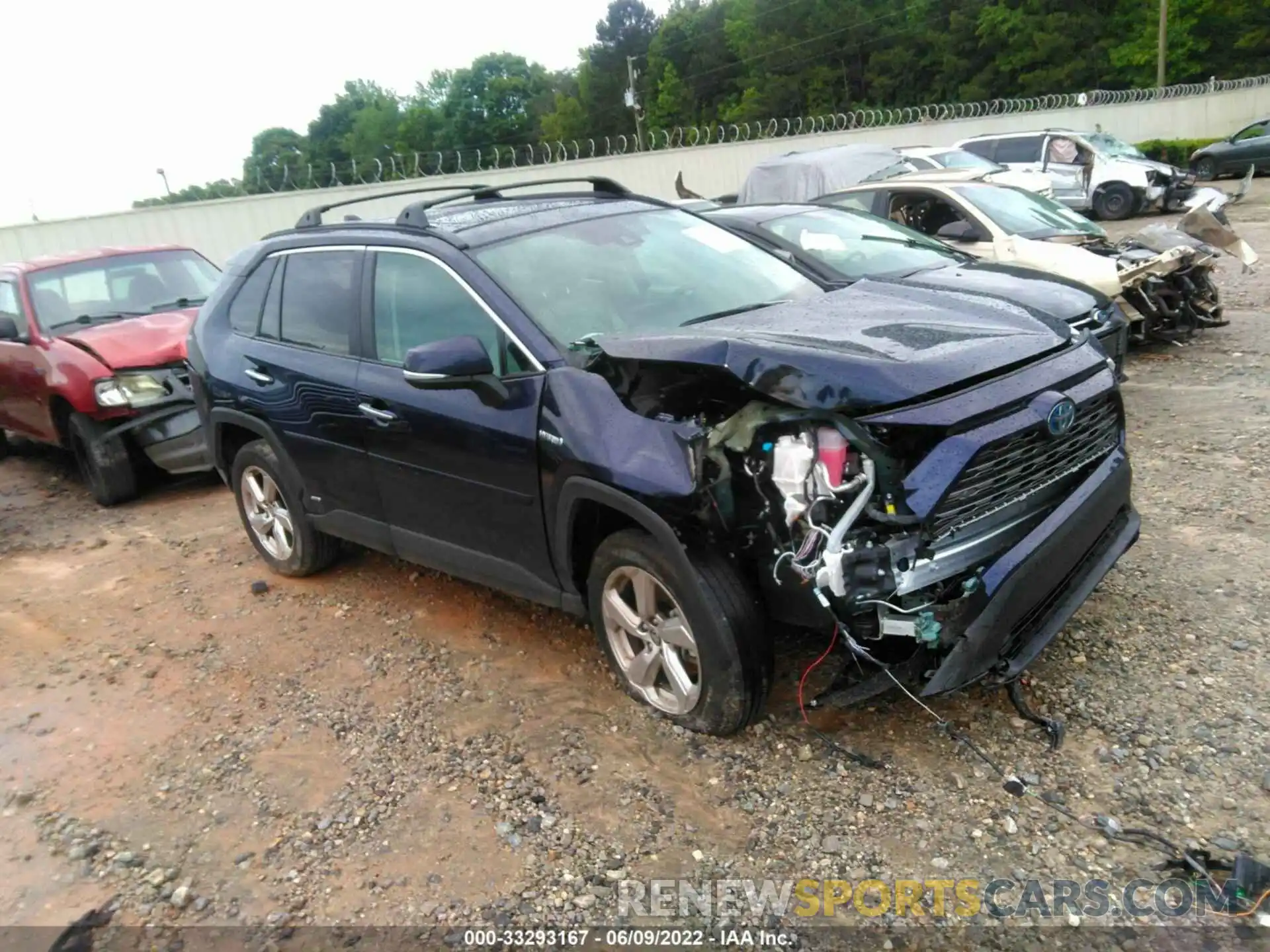 1 Photograph of a damaged car 2T3D6RFV2MW023613 TOYOTA RAV4 2021