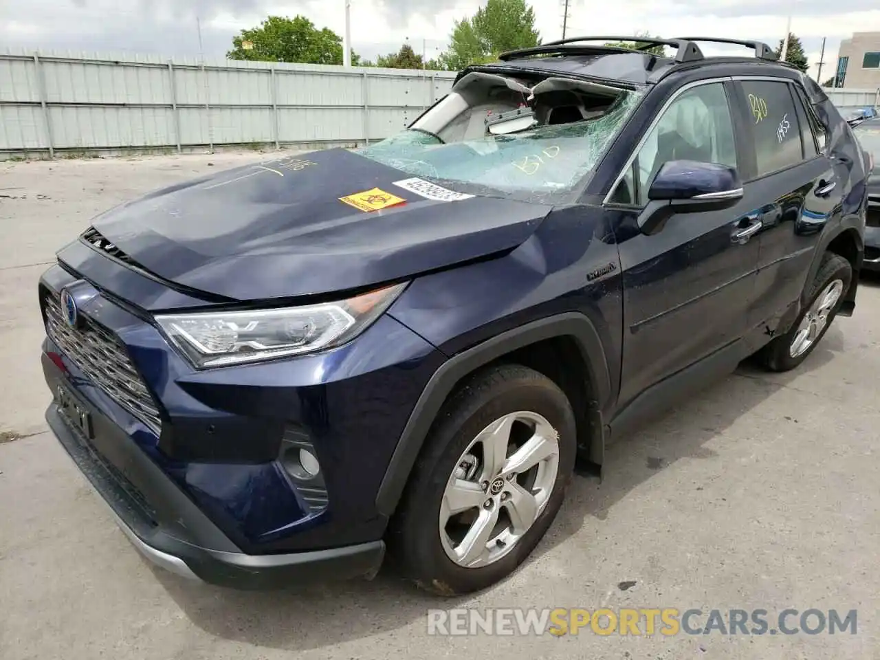 2 Фотография поврежденного автомобиля 2T3D6RFV5MW020236 TOYOTA RAV4 2021